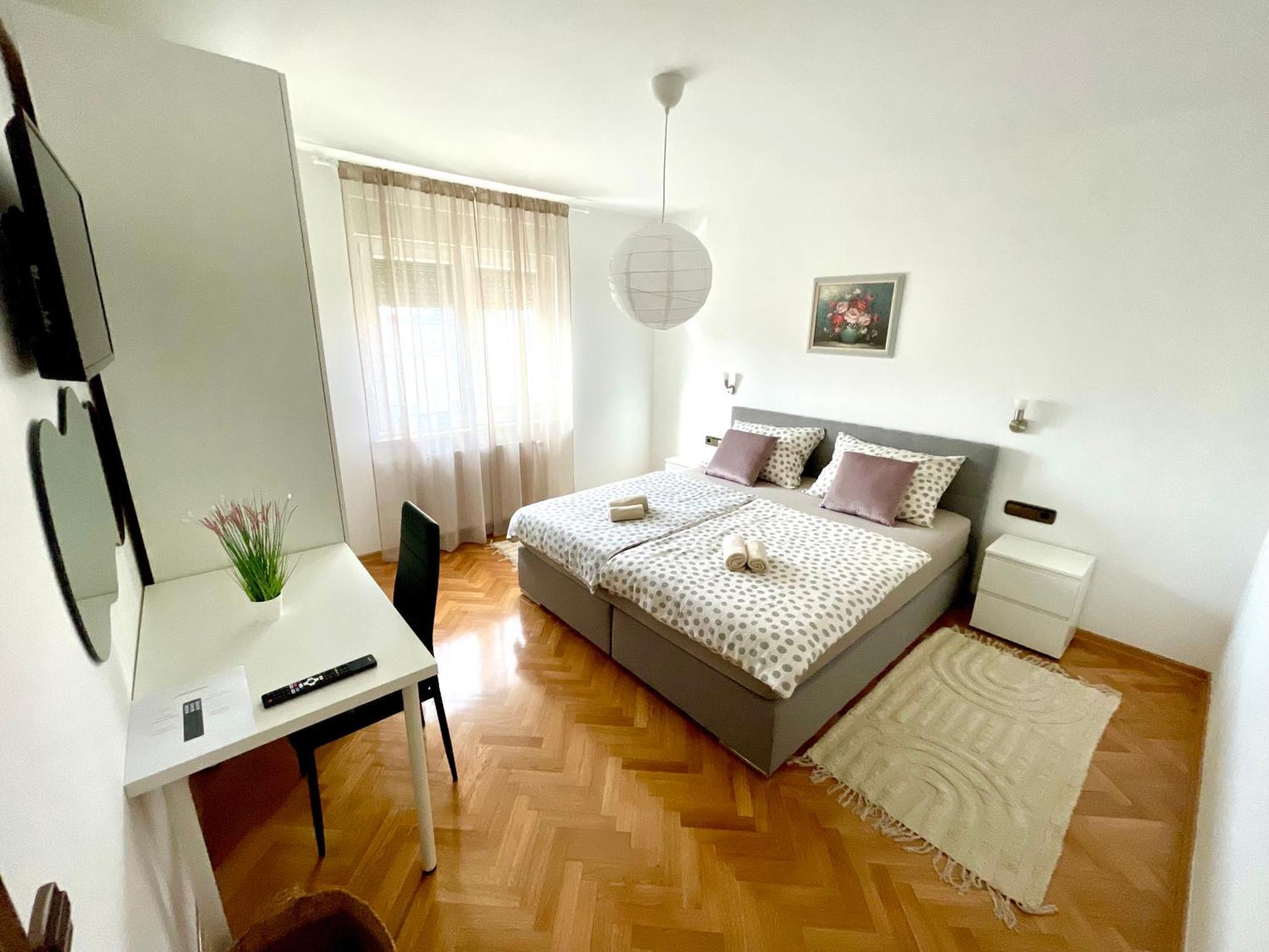 Apartman Bago Deluxe Near Zagreb Airport Velika Gorica Eksteriør billede